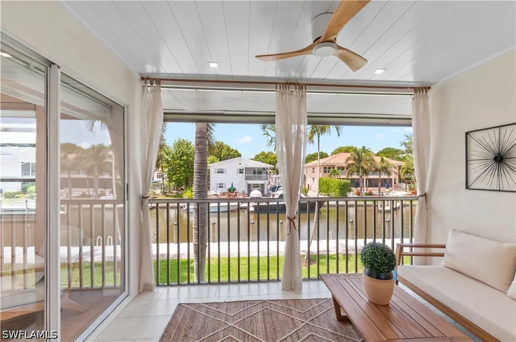 1686 Blue Point Avenue Naples FL 34102