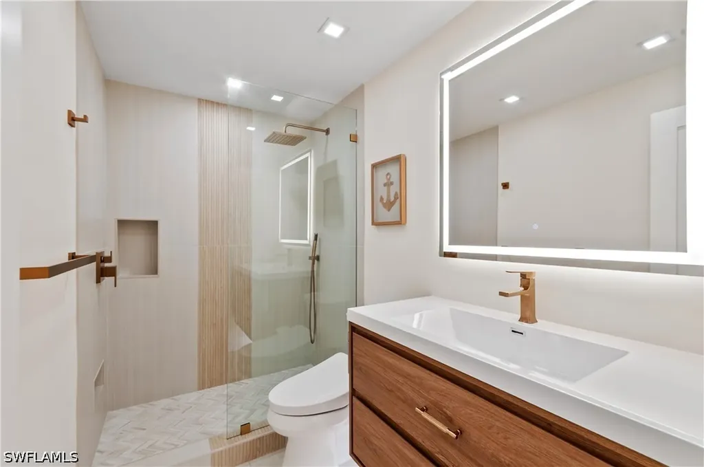 1686 Blue Point Avenue Naples FL 34102