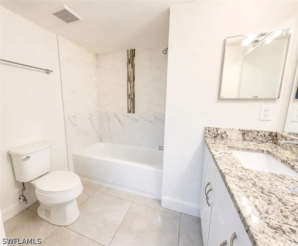 1265 Wildwood Lakes Boulevard Naples FL 34104