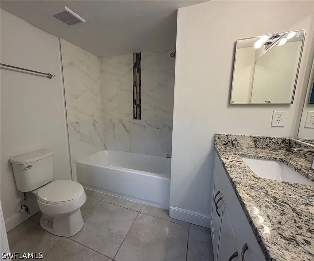1265 Wildwood Lakes Boulevard Naples FL 34104