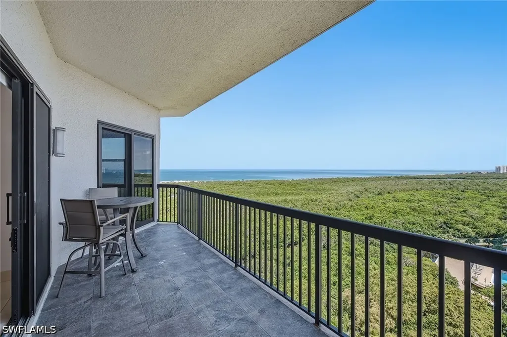 6075 Pelican Bay Boulevard Naples FL 34108