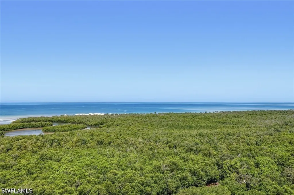 6075 Pelican Bay Boulevard Naples FL 34108