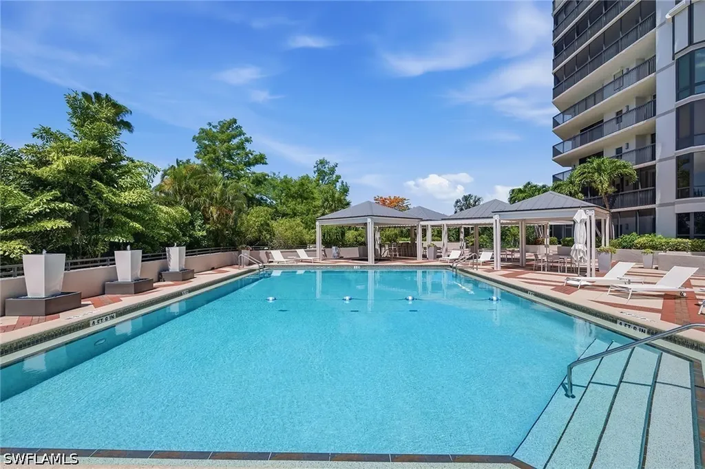 6075 Pelican Bay Boulevard Naples FL 34108