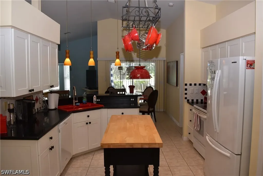 25817 Pebblecreek Drive Bonita Springs FL 34135