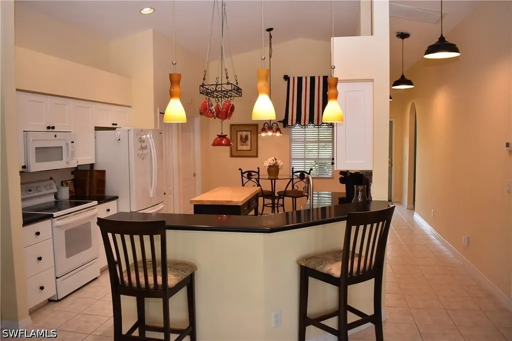 25817 Pebblecreek Drive Bonita Springs FL 34135