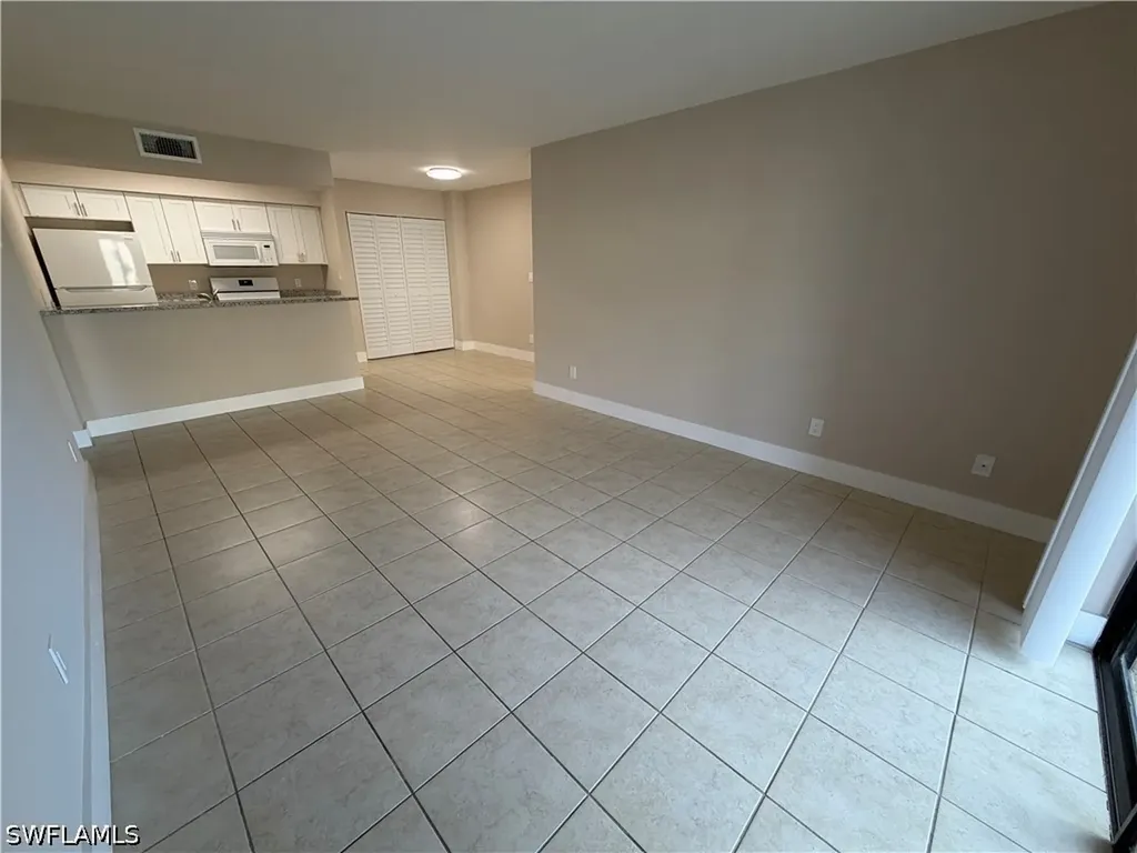 5317 Summerlin Road Fort Myers FL 33919