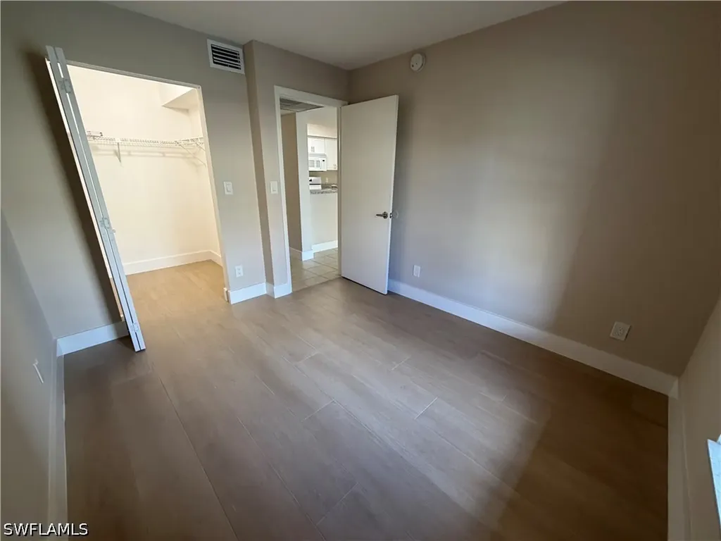 5317 Summerlin Road Fort Myers FL 33919