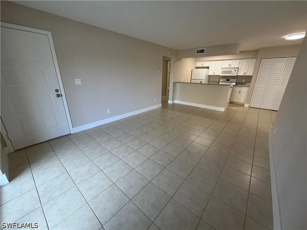5317 Summerlin Road Fort Myers FL 33919
