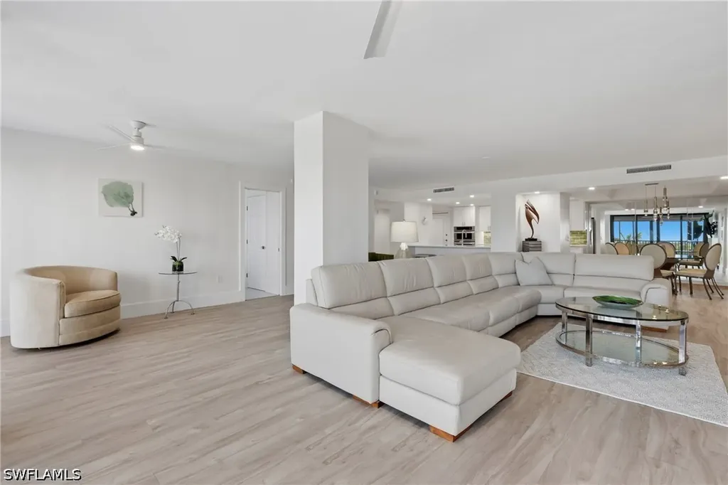 5601 Turtle Bay Drive Naples FL 34108