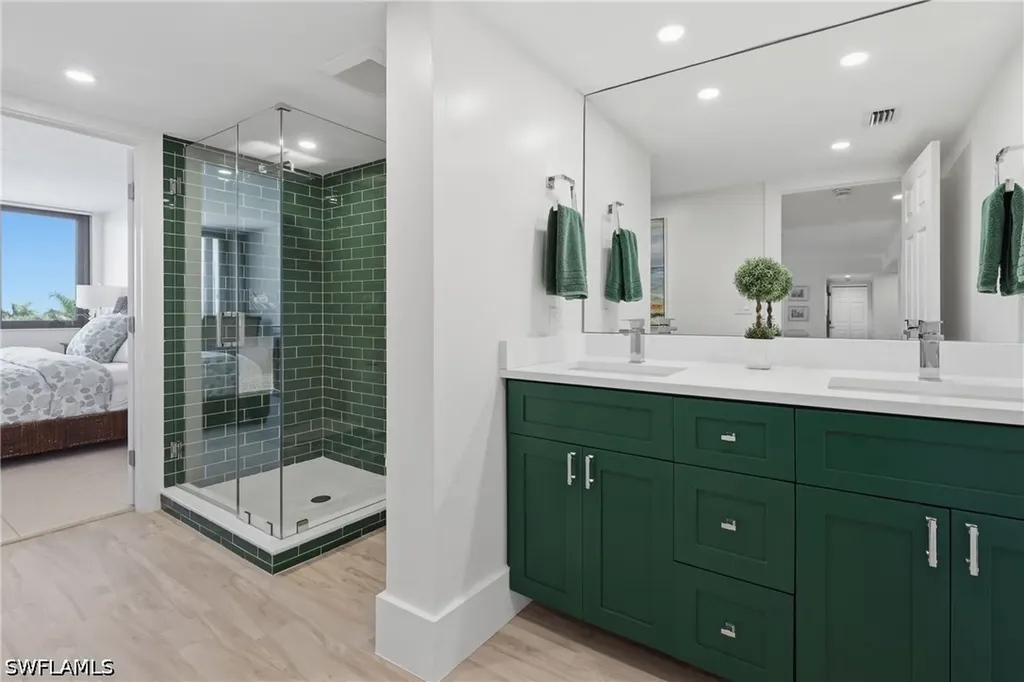 5601 Turtle Bay Drive Naples FL 34108