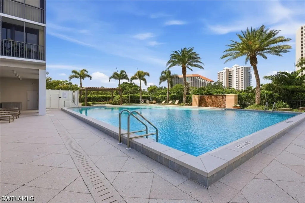 5601 Turtle Bay Drive Naples FL 34108