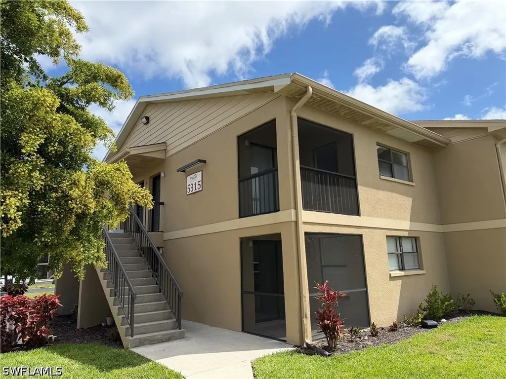 5315 Summerlin Road Fort Myers FL 33919