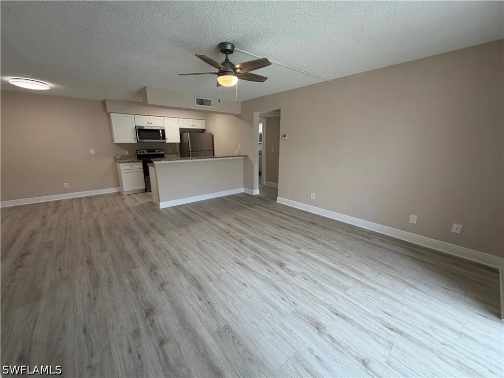 5315 Summerlin Road Fort Myers FL 33919