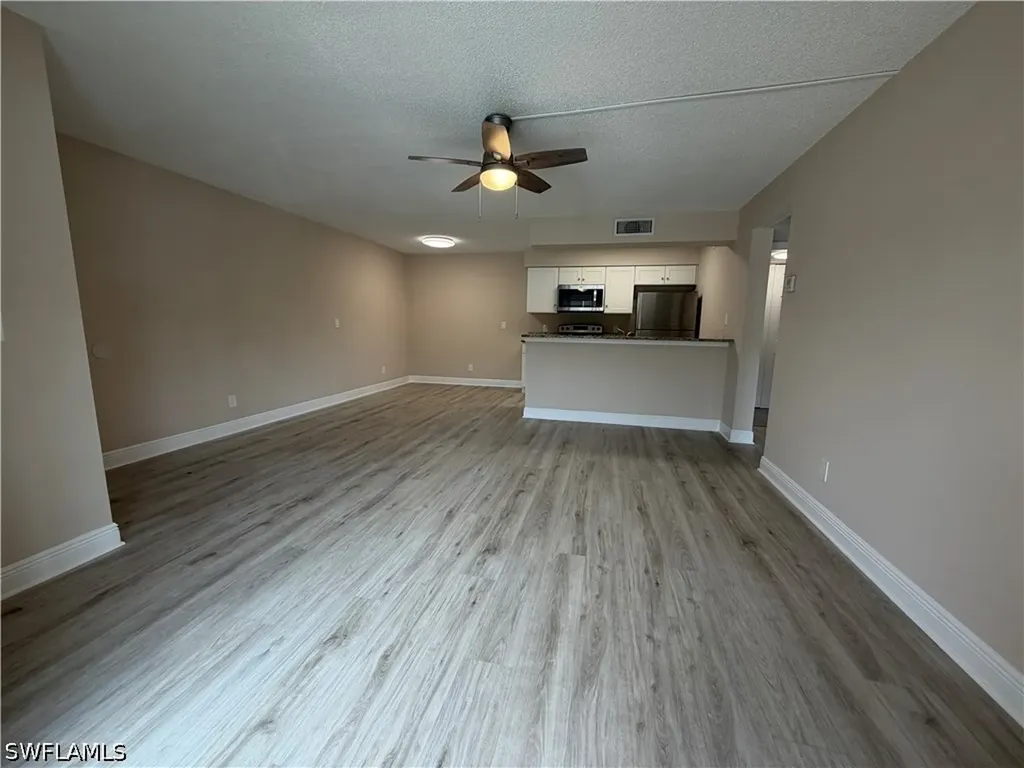 5315 Summerlin Road Fort Myers FL 33919