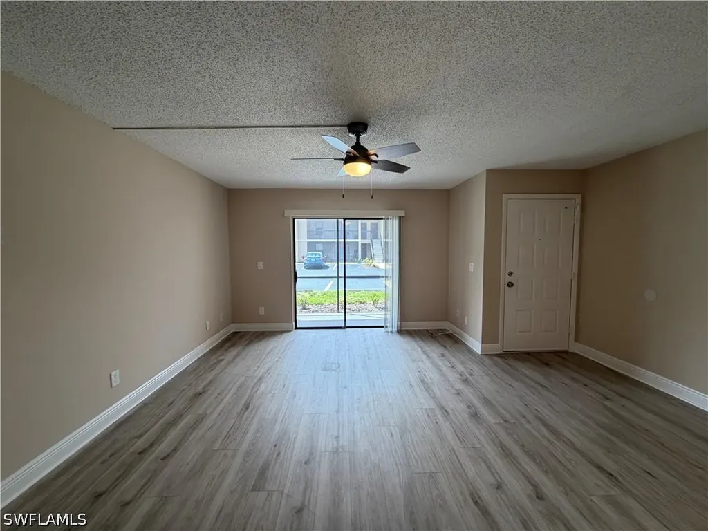 5315 Summerlin Road Fort Myers FL 33919