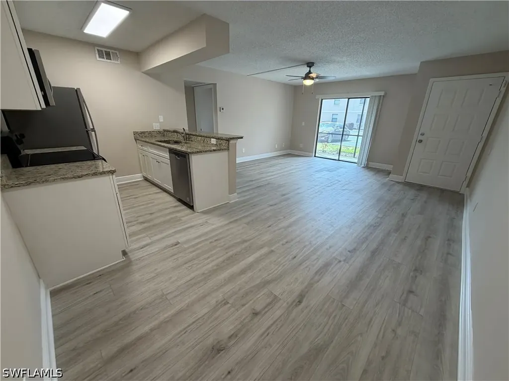 5315 Summerlin Road Fort Myers FL 33919