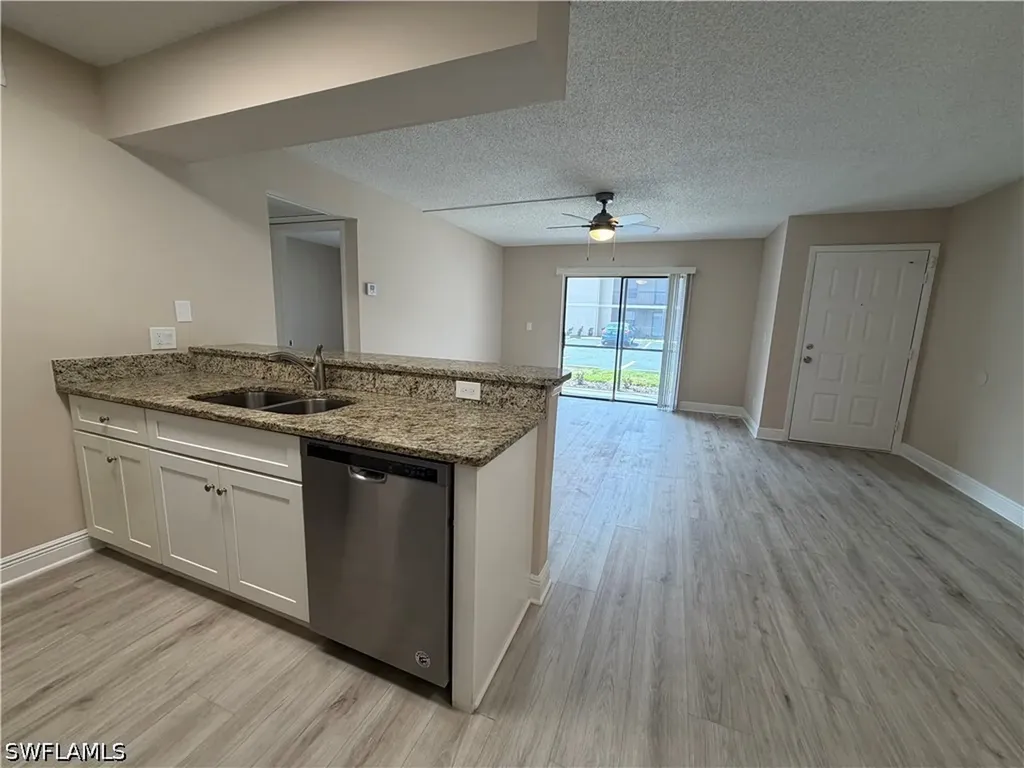 5315 Summerlin Road Fort Myers FL 33919