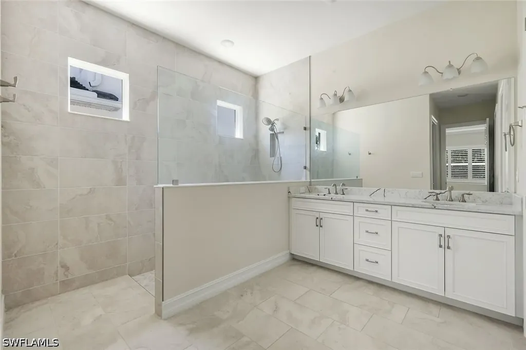 28113 Captiva Shell Loop Bonita Springs FL 34135