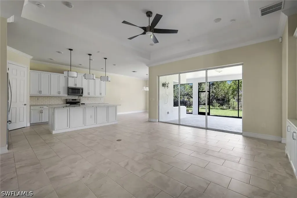 28113 Captiva Shell Loop Bonita Springs FL 34135