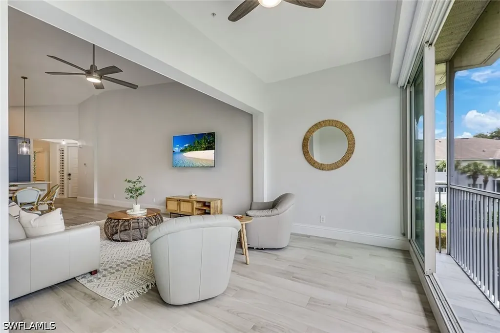 831 Sailaway Lane Naples FL 34108