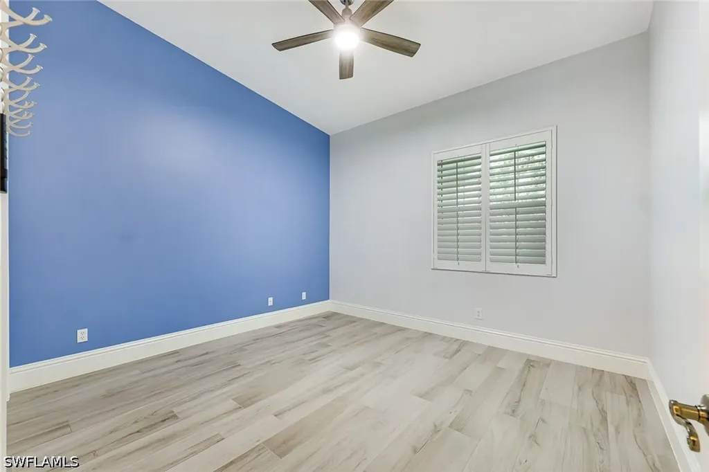 831 Sailaway Lane Naples FL 34108