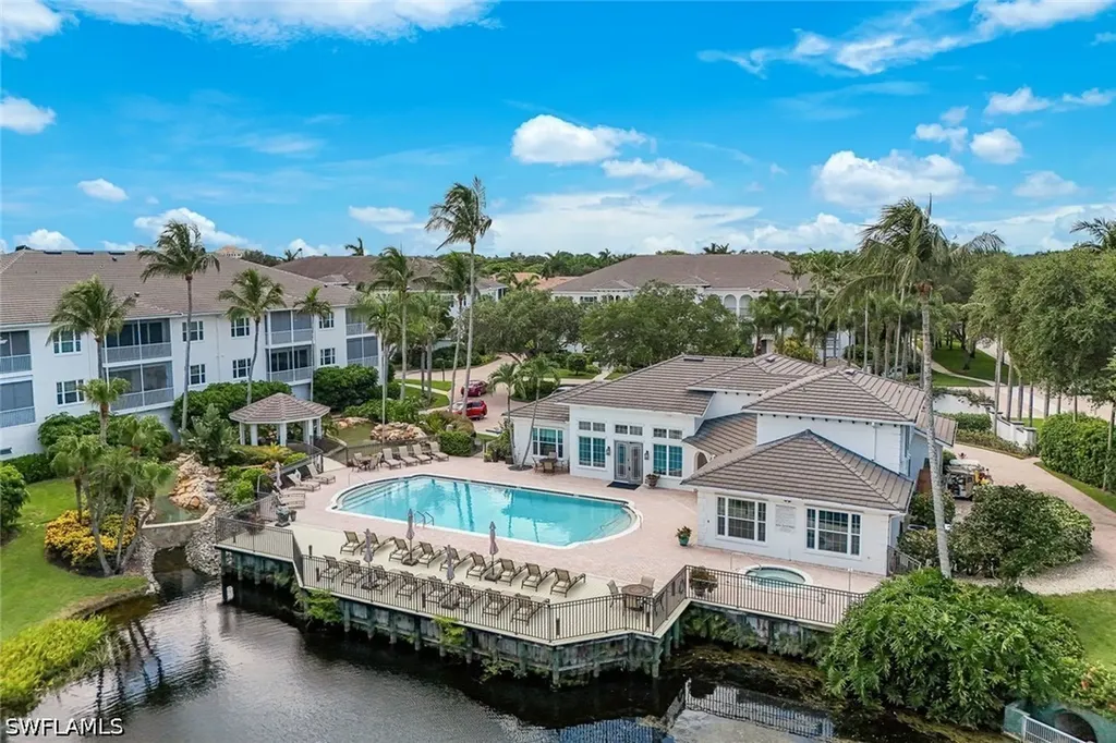 831 Sailaway Lane Naples FL 34108