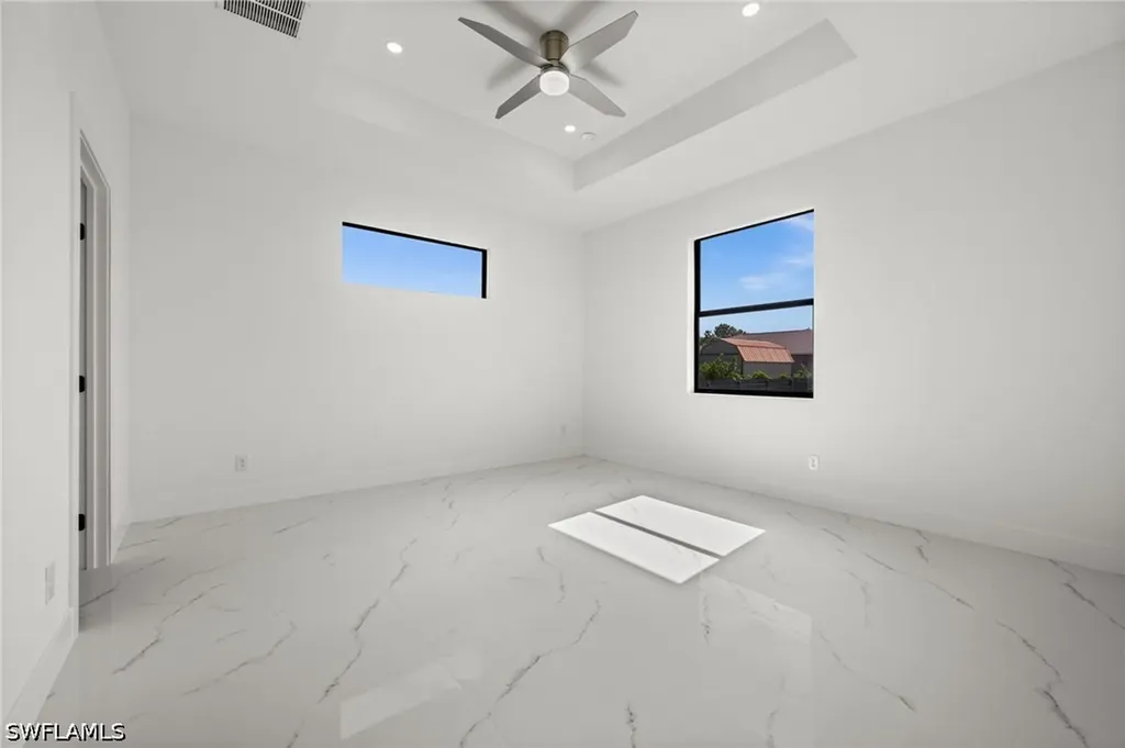 409 NW NW 25th Place Cape Coral FL 33993