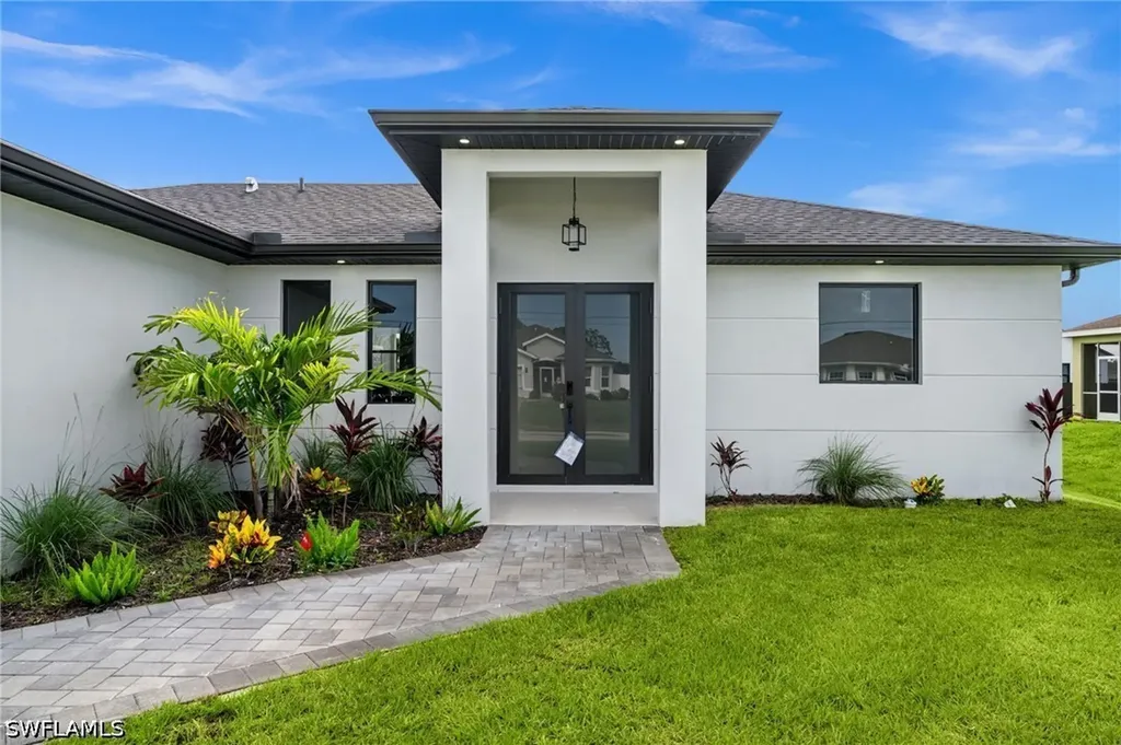 409 NW NW 25th Place Cape Coral FL 33993
