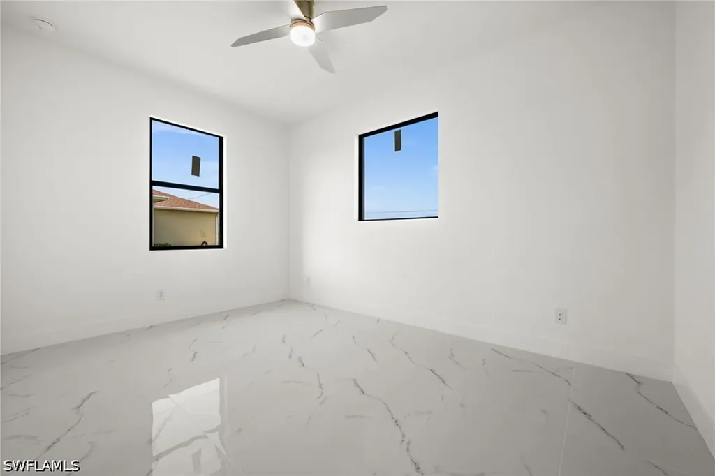 409 NW NW 25th Place Cape Coral FL 33993