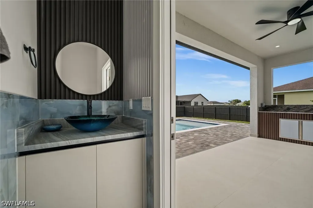 409 NW NW 25th Place Cape Coral FL 33993