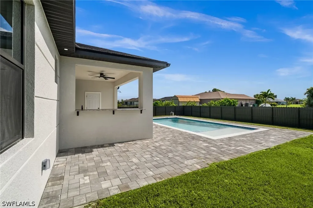 409 NW NW 25th Place Cape Coral FL 33993