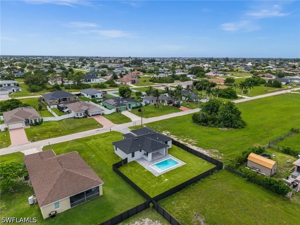 409 NW NW 25th Place Cape Coral FL 33993