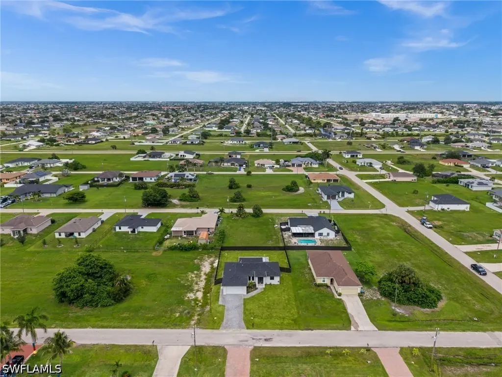 409 NW NW 25th Place Cape Coral FL 33993