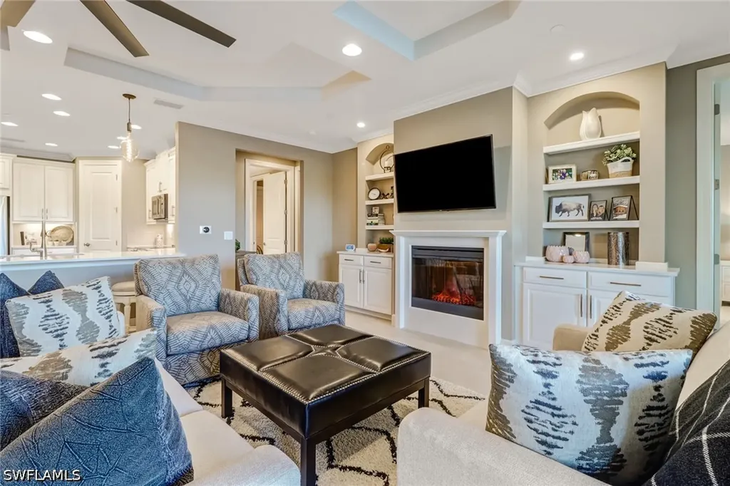 9653 Montelanico Loop Naples FL 34119