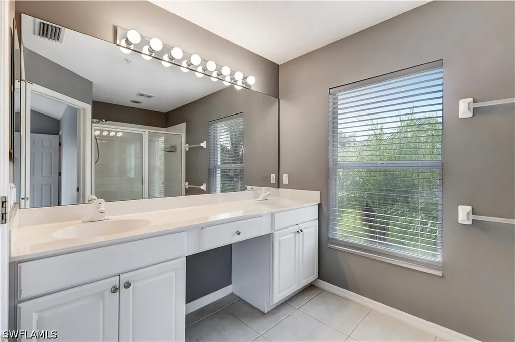 1088 Oxford Lane Naples FL 34105