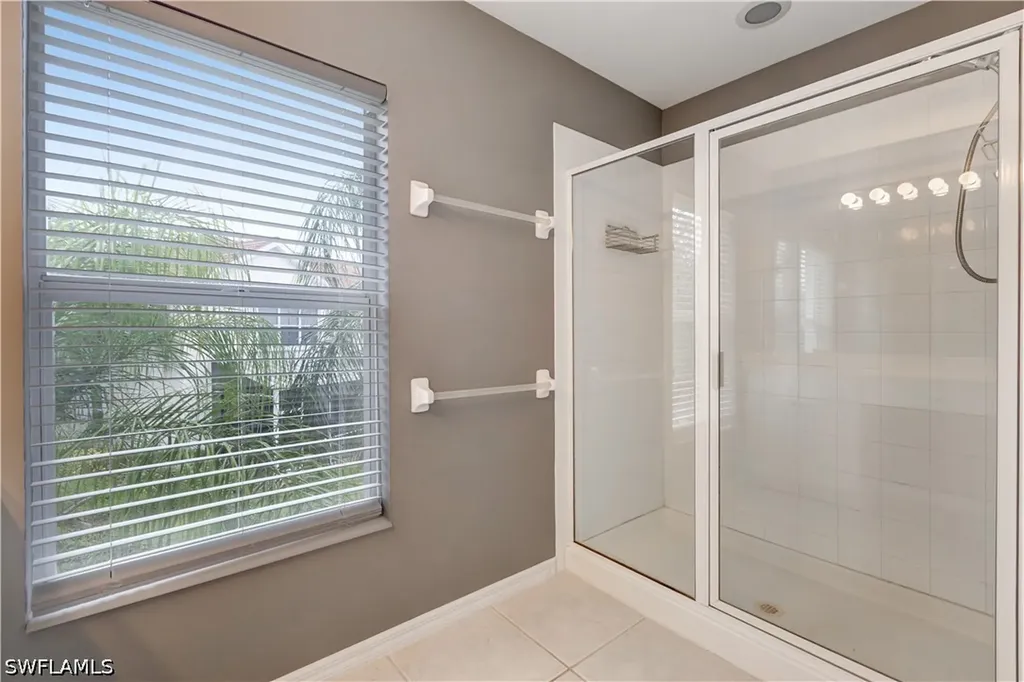 1088 Oxford Lane Naples FL 34105