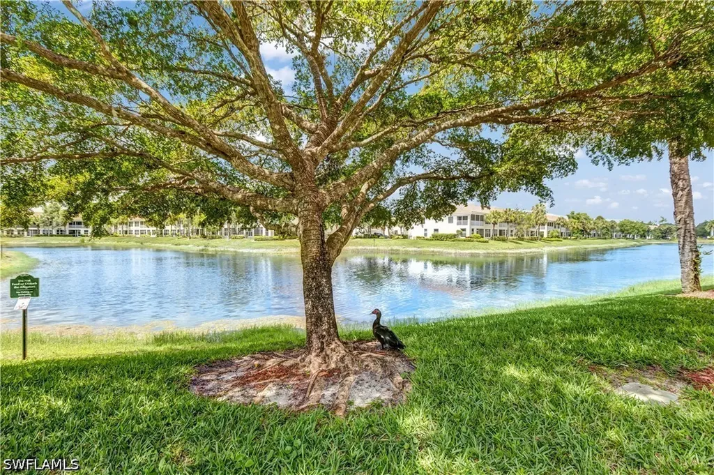 1088 Oxford Lane Naples FL 34105