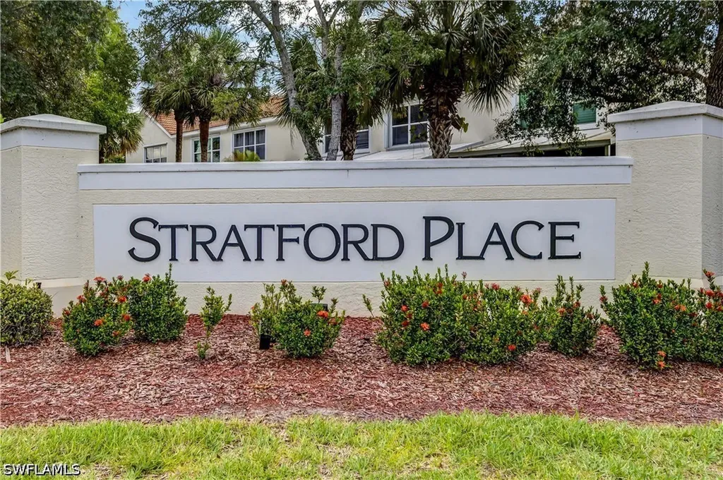 1088 Oxford Lane Naples FL 34105