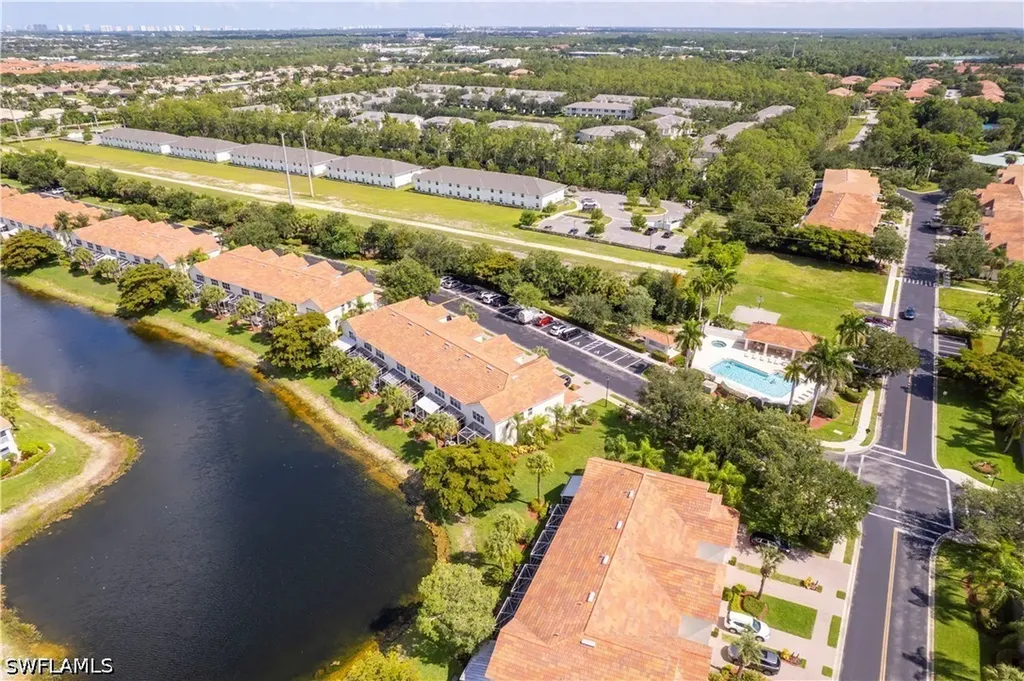 1088 Oxford Lane Naples FL 34105