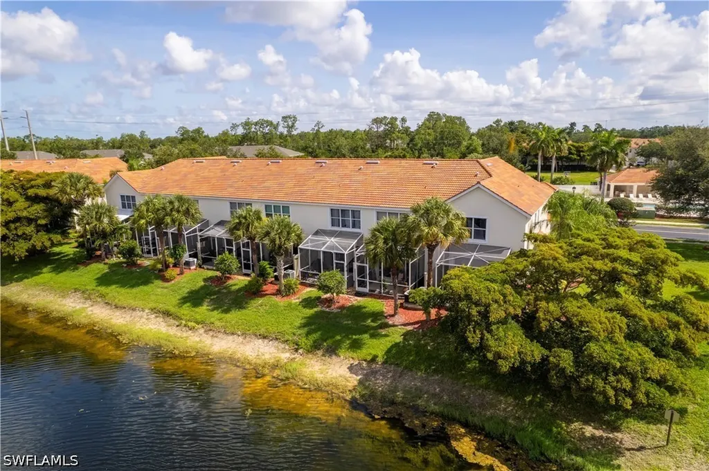 1088 Oxford Lane Naples FL 34105