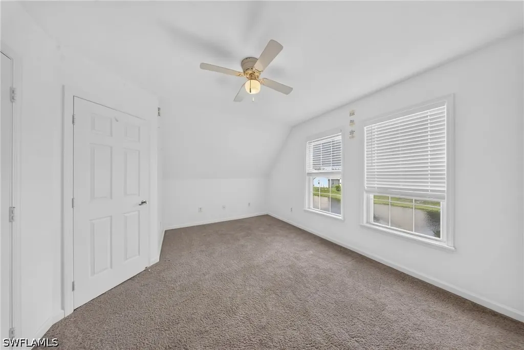 250 Leawood Circle Naples FL 34104