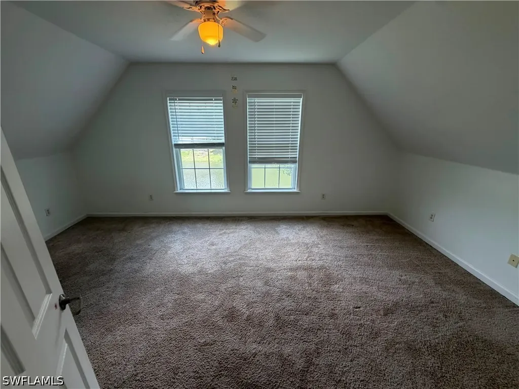 250 Leawood Circle Naples FL 34104