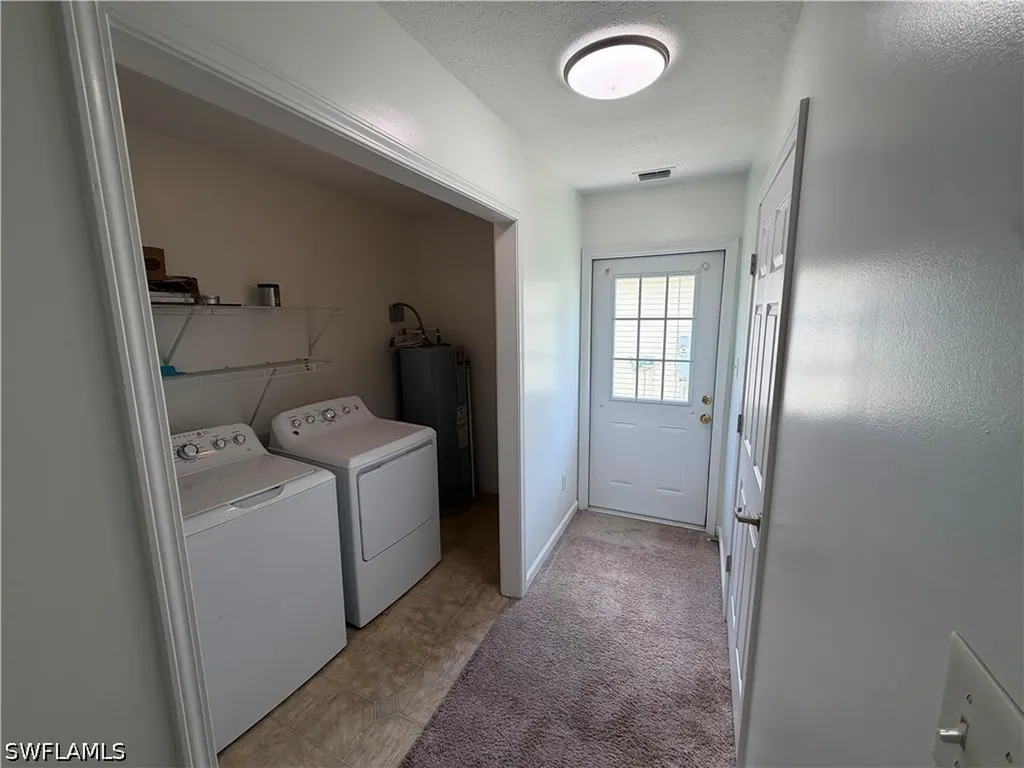 250 Leawood Circle Naples FL 34104