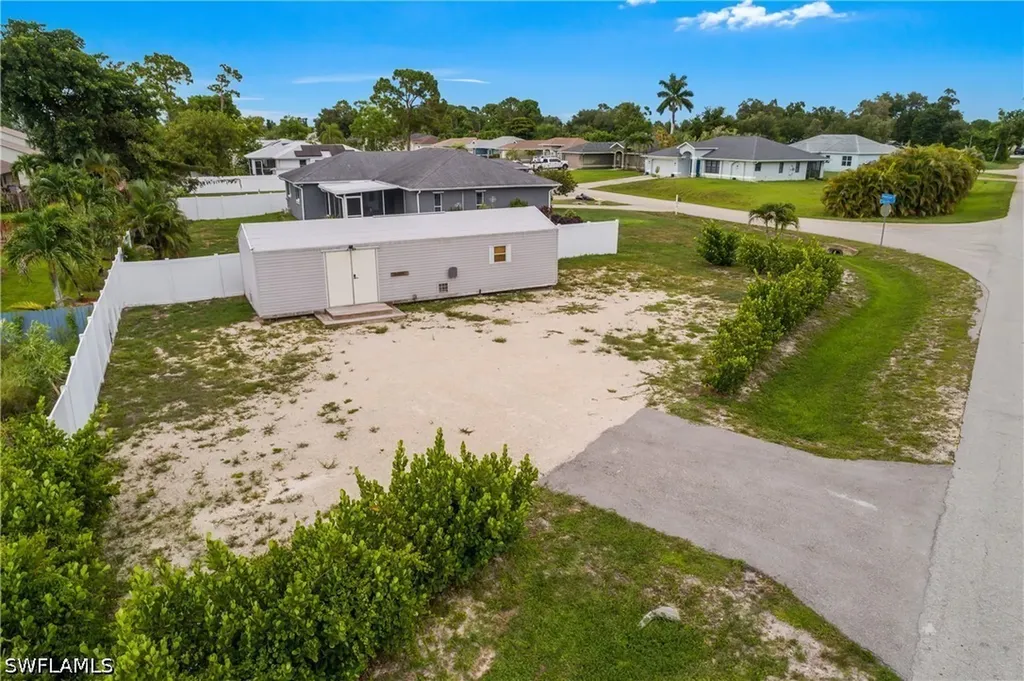 18322 Hepatica Road Fort Myers FL 33967