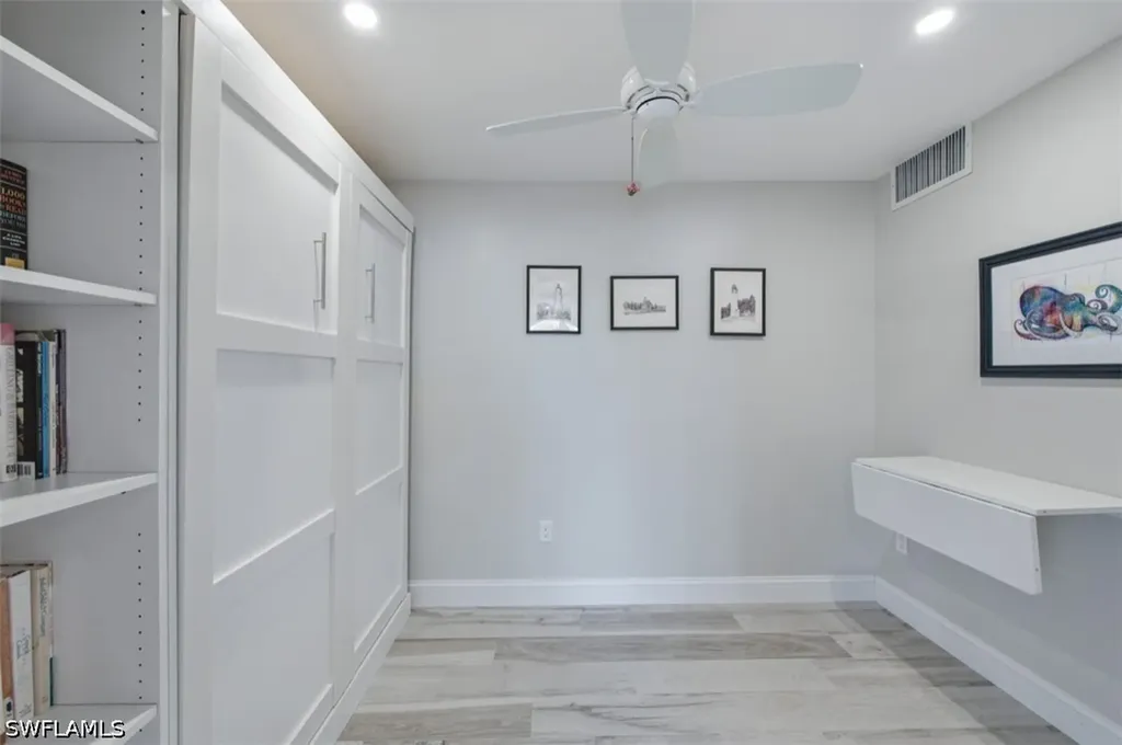 2170 Gulf Shore Boulevard N Naples FL 34102