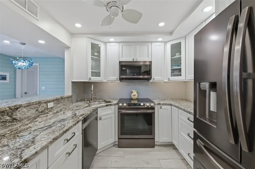 2170 Gulf Shore Boulevard N Naples FL 34102