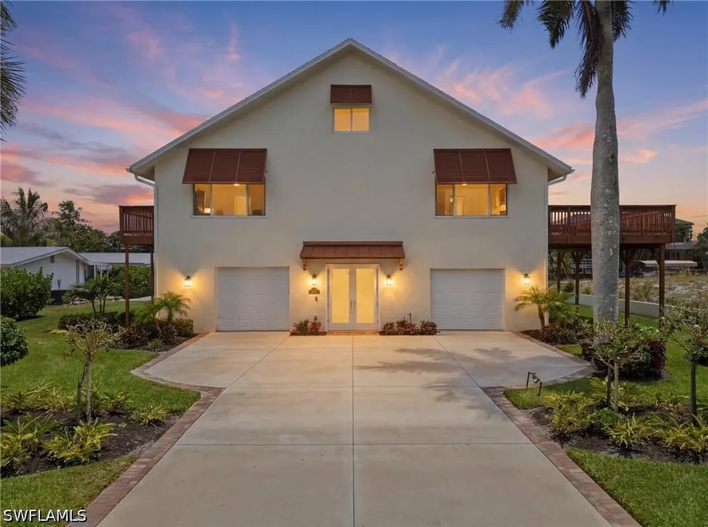 Bonita Springs FL, 4837 Tarpon Avenue