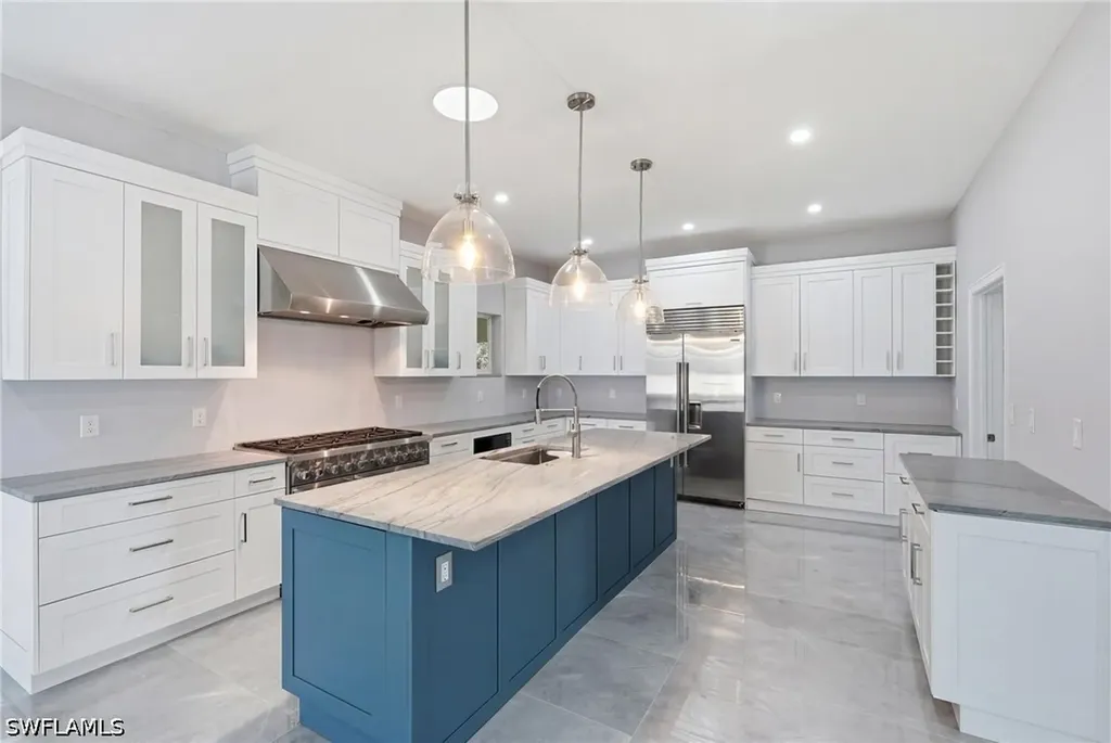 4837 Tarpon Avenue Bonita Springs FL 34134