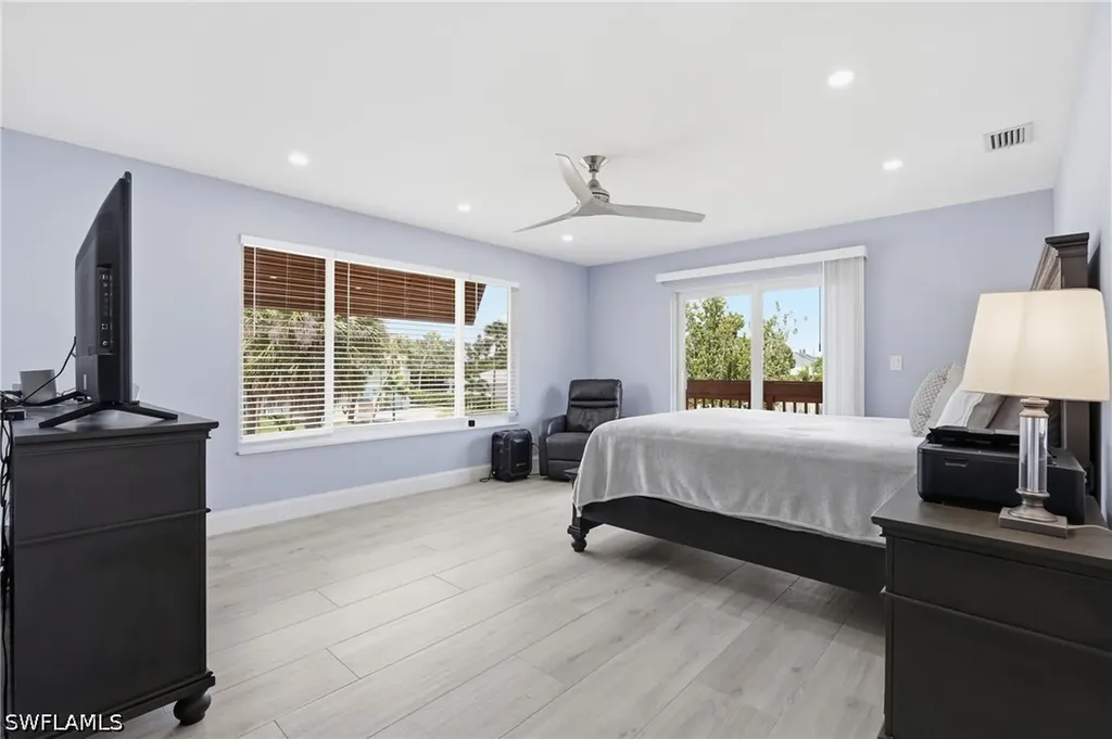4837 Tarpon Avenue Bonita Springs FL 34134