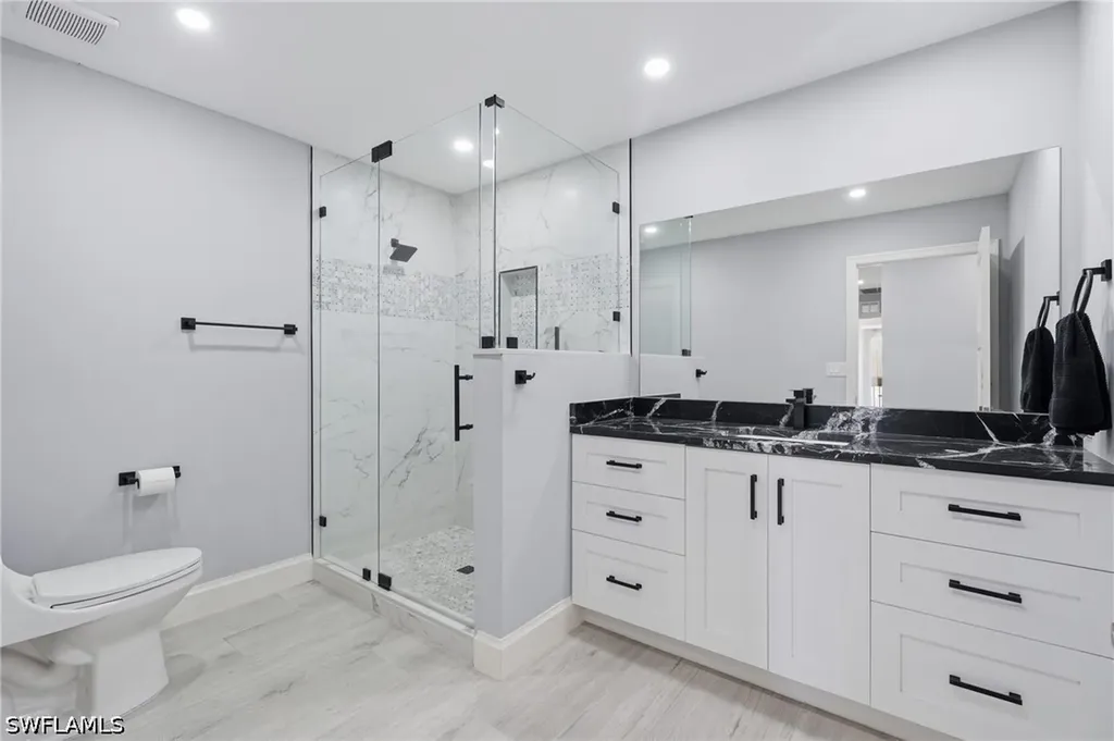 4837 Tarpon Avenue Bonita Springs FL 34134